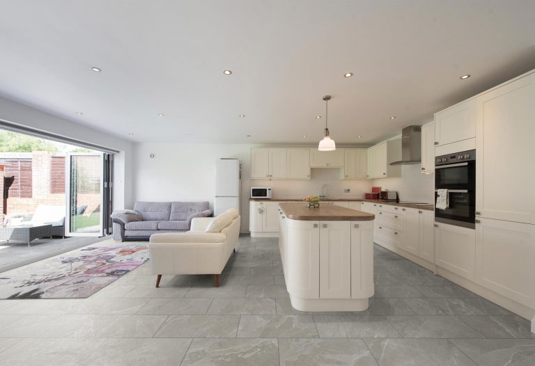 Oxford Pebble Grey Kitchen